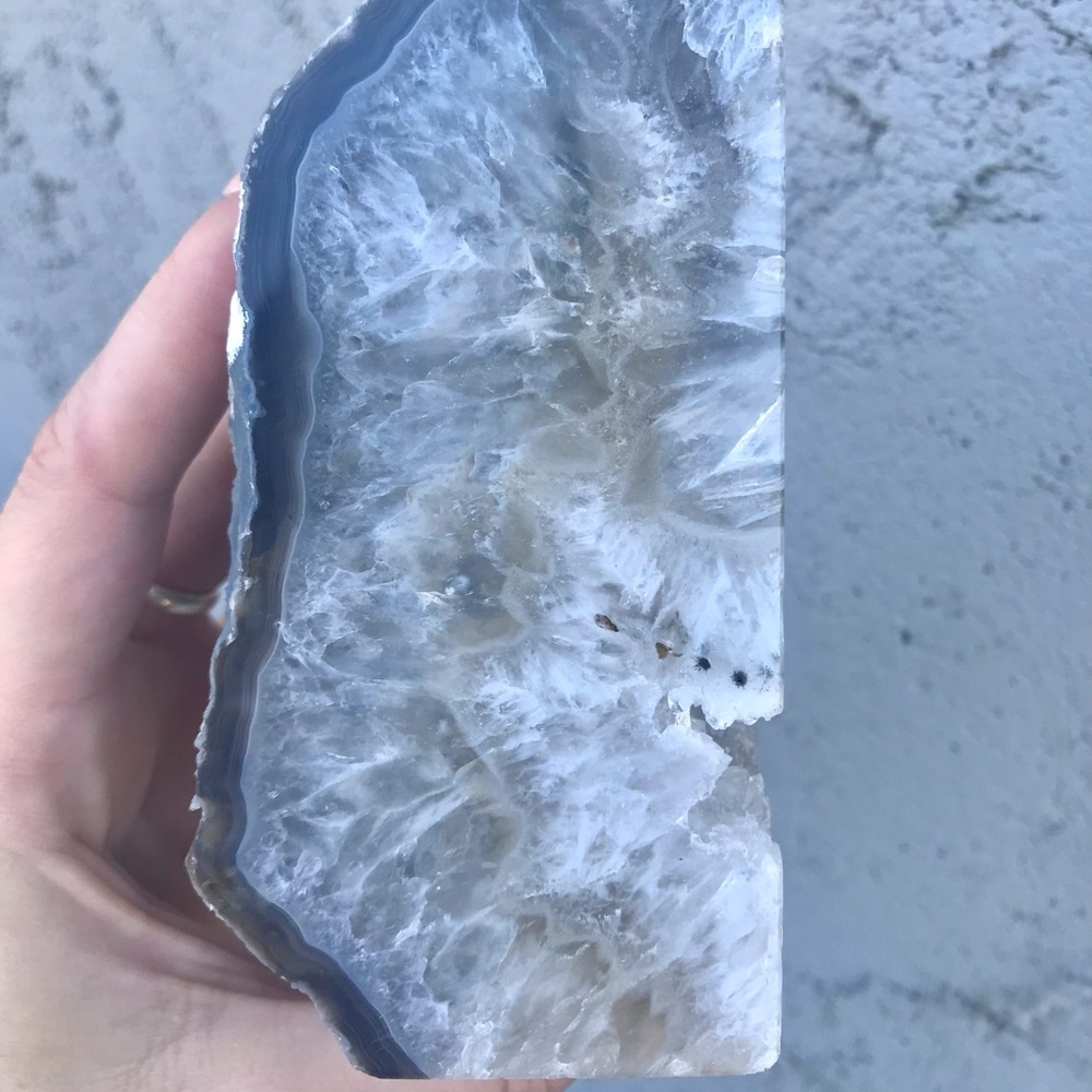 Agate & Quartz Bookend🤍🌿💎 - Picture 3 of 5